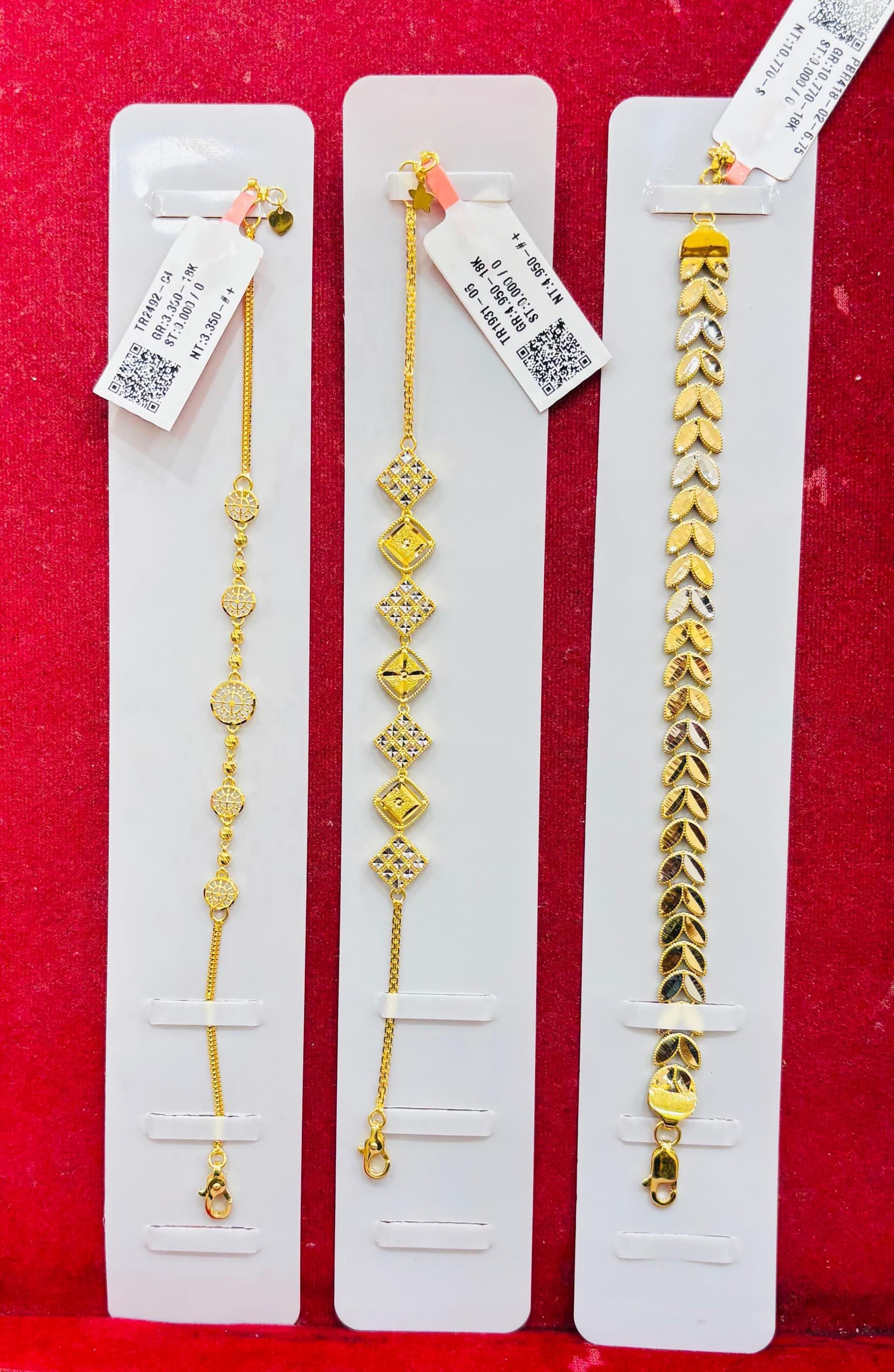 Bracelets jewellery